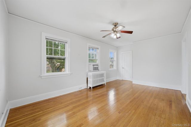 49 Sylvan Place, New Rochelle, NY 10801