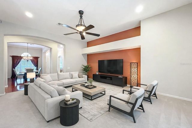 934 ROCK CREEK STREET, Apopka, FL 32712