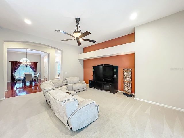 934 ROCK CREEK STREET, Apopka, FL 32712