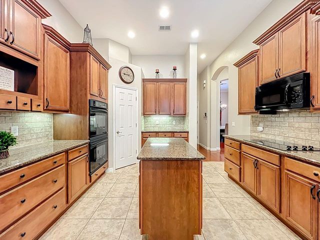 934 ROCK CREEK STREET, Apopka, FL 32712