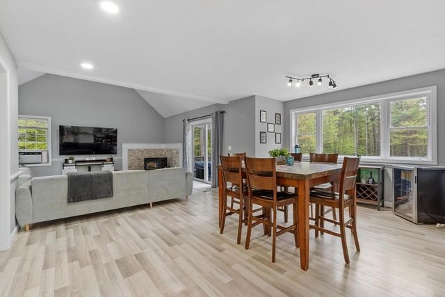 731 Foster Rd, Ashby, MA 01431