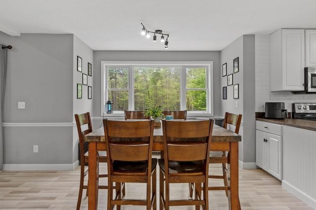 731 Foster Rd, Ashby, MA 01431