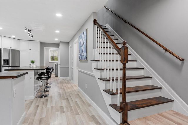 731 Foster Rd, Ashby, MA 01431