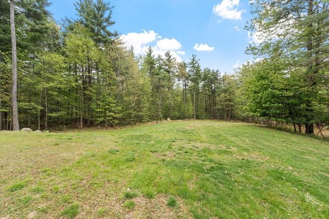 731 Foster Rd, Ashby, MA 01431