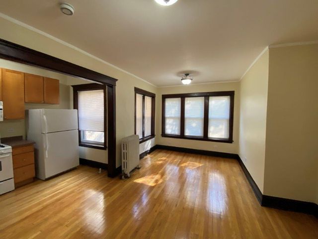 4136 N KEYSTONE Avenue 1NE, Chicago, IL 60641