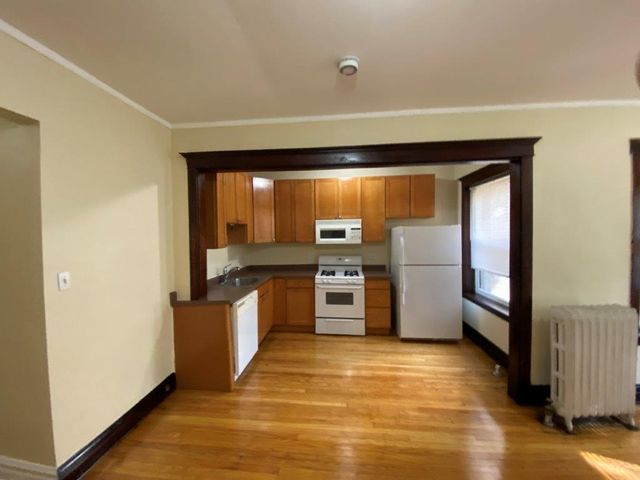 4136 N KEYSTONE Avenue 1NE, Chicago, IL 60641