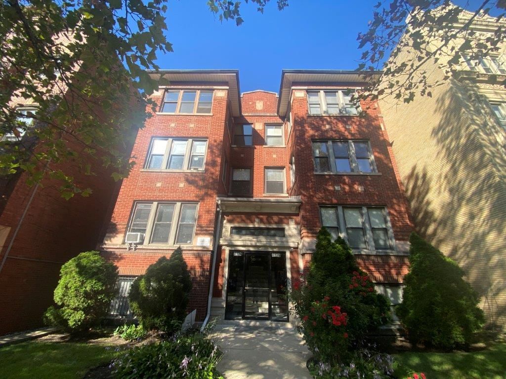 4136 N KEYSTONE Avenue 1NE, Chicago, IL 60641