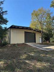 200 Spring Ridge Road, Coldspring, TX 77331