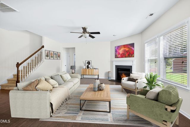 48 Hatfield Way, Clayton, NC 27527