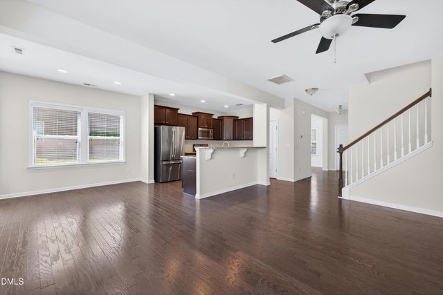 48 Hatfield Way, Clayton, NC 27527