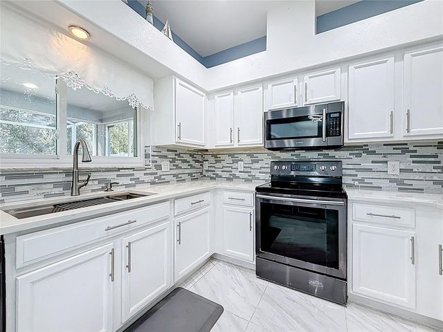 380 ROSALIND LANE, Oldsmar, FL 34677