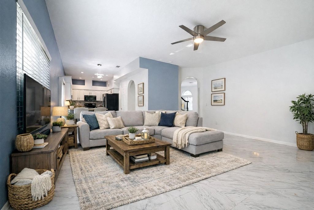 Image 25 of property listing at 380 ROSALIND LANE, Oldsmar, FL 34677