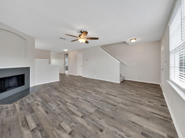 235 Yale Boulevard, Glenn Heights, TX 75154