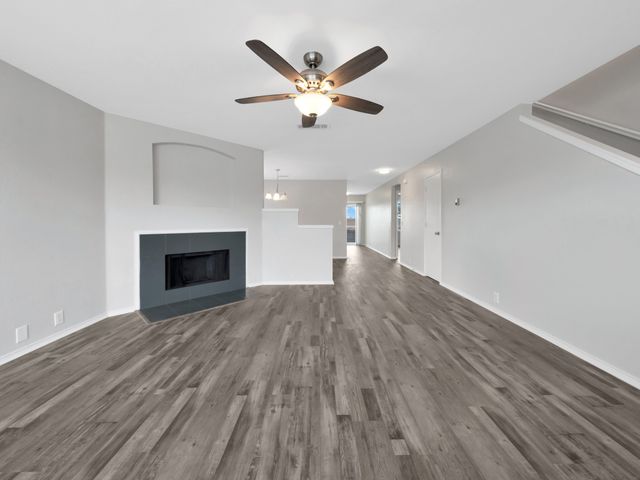 235 Yale Boulevard, Glenn Heights, TX 75154