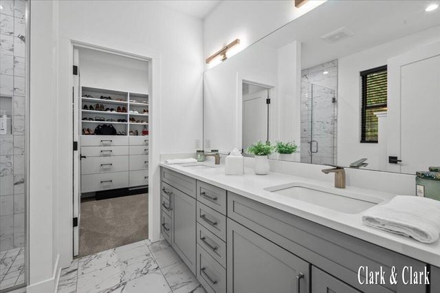 10660 Kissing Ridge Drive Se, Lowell Twp, MI 49331