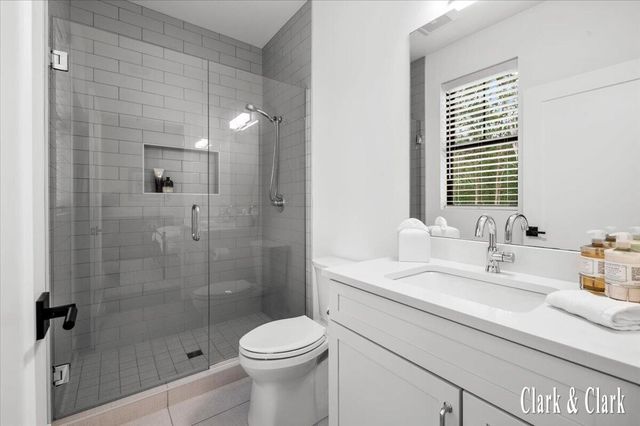 10660 Kissing Ridge Drive Se, Lowell Twp, MI 49331