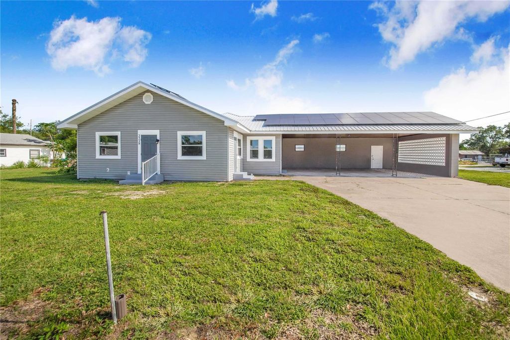 2218 MELBOURNE AVENUE, Haines City, FL 33844