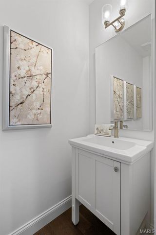 827 Summit Bluff Court, St Louis, MO 63026