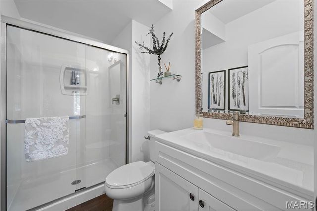 827 Summit Bluff Court, St Louis, MO 63026