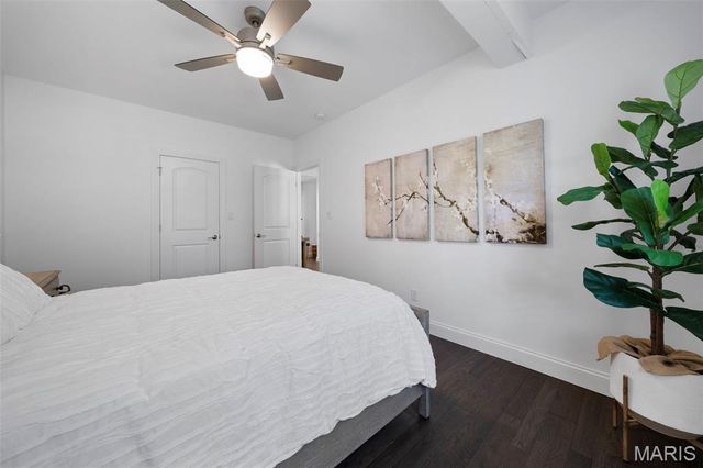 827 Summit Bluff Court, St Louis, MO 63026