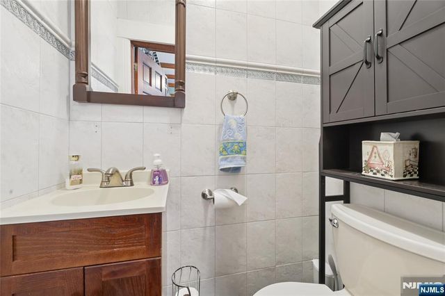 208-212 Brighton Avenue, Kearny, NJ 07032