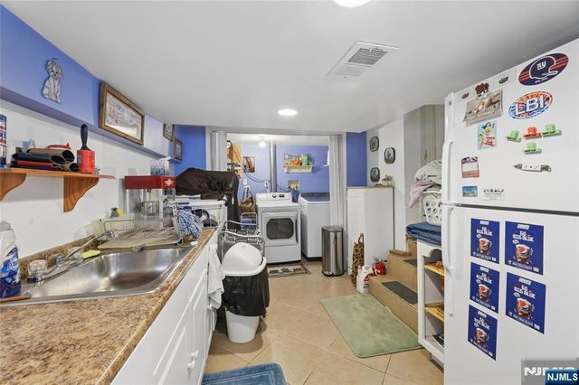 208-212 Brighton Avenue, Kearny, NJ 07032