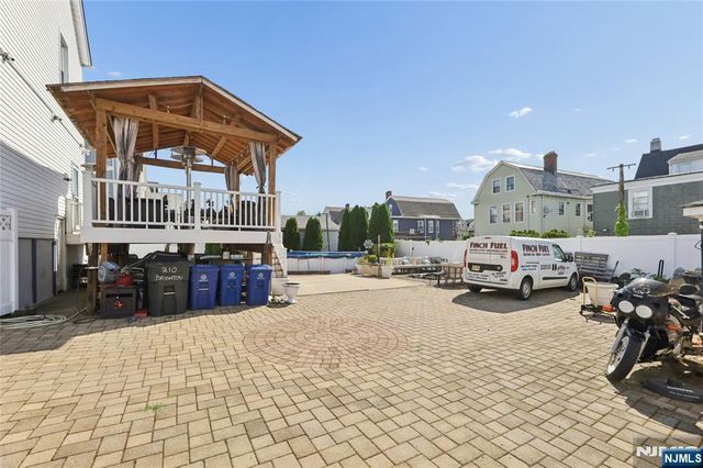 208-212 Brighton Avenue, Kearny, NJ 07032