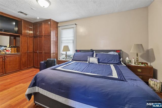 208-212 Brighton Avenue, Kearny, NJ 07032