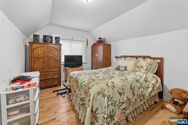 208-212 Brighton Avenue, Kearny, NJ 07032