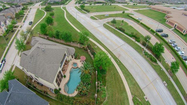 10015 Nicollet Lake Lane, Katy, TX 77494