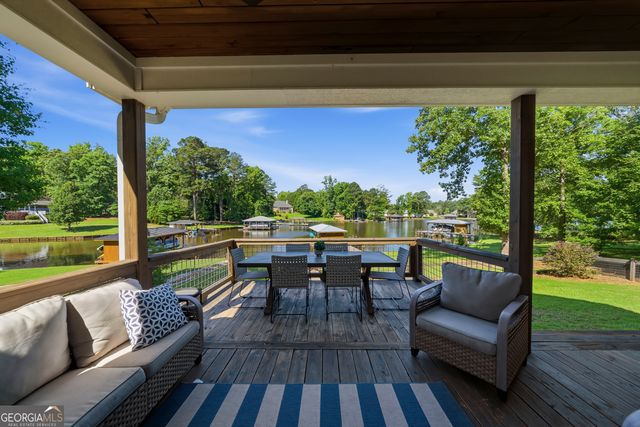 110 Harbour Point NW, Milledgeville, GA 31061