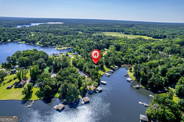 110 Harbour Point NW, Milledgeville, GA 31061