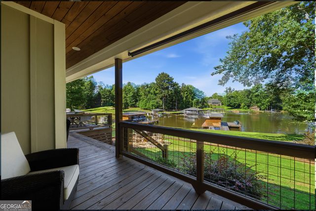 110 Harbour Point NW, Milledgeville, GA 31061