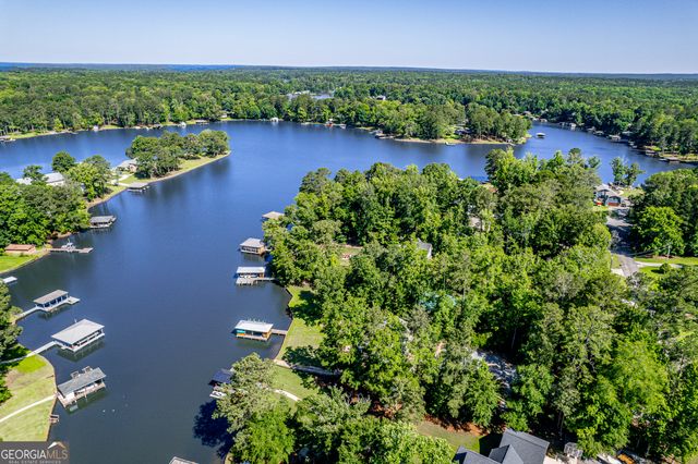 110 Harbour Point NW, Milledgeville, GA 31061