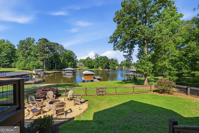 110 Harbour Point NW, Milledgeville, GA 31061