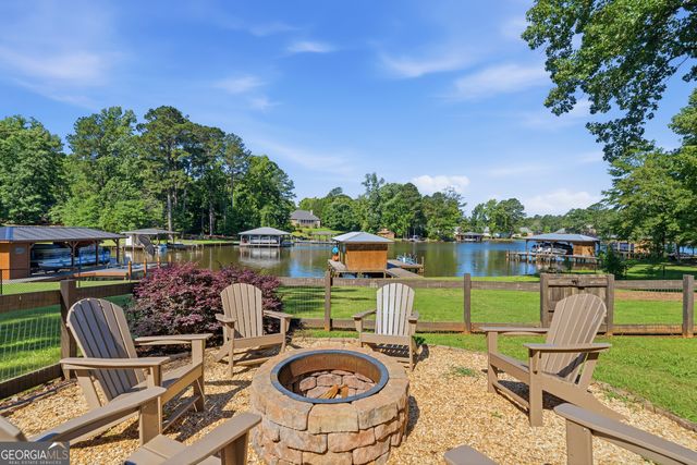 110 Harbour Point NW, Milledgeville, GA 31061