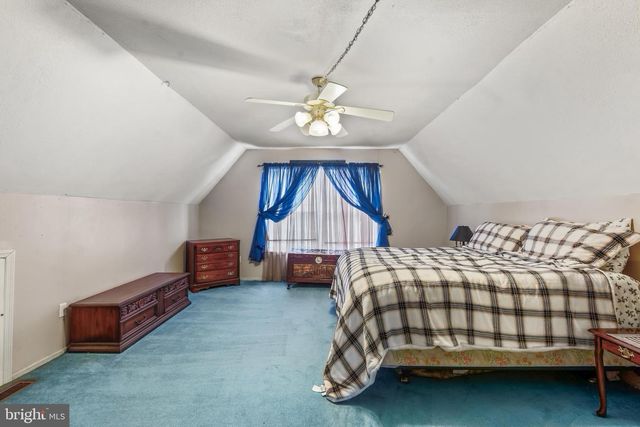 2 LATHAM WAY, Sicklerville, NJ 08081