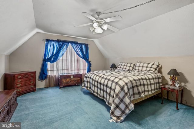 2 LATHAM WAY, Sicklerville, NJ 08081