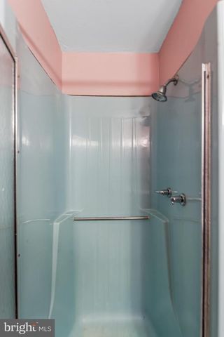 2 LATHAM WAY, Sicklerville, NJ 08081