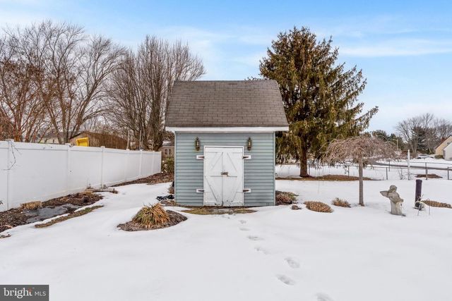 2 LATHAM WAY, Sicklerville, NJ 08081