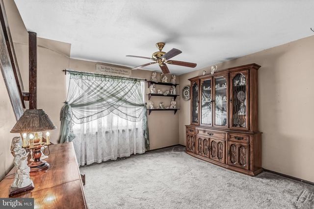 2 LATHAM WAY, Sicklerville, NJ 08081