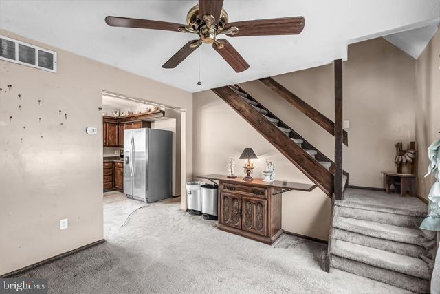 2 LATHAM WAY, Sicklerville, NJ 08081