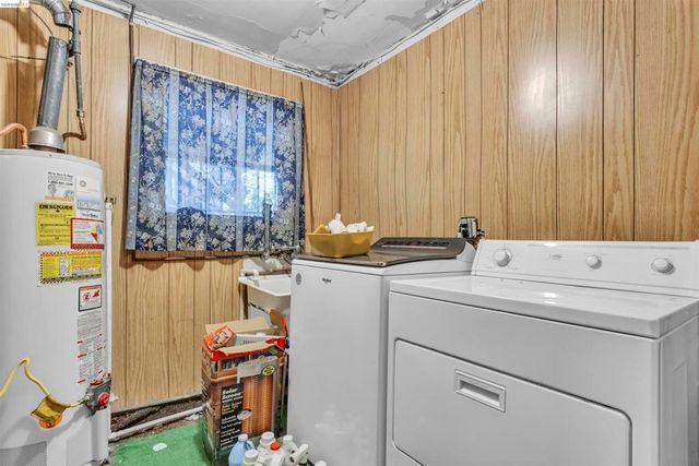 3508 Morcom Ave, Oakland, CA 94619