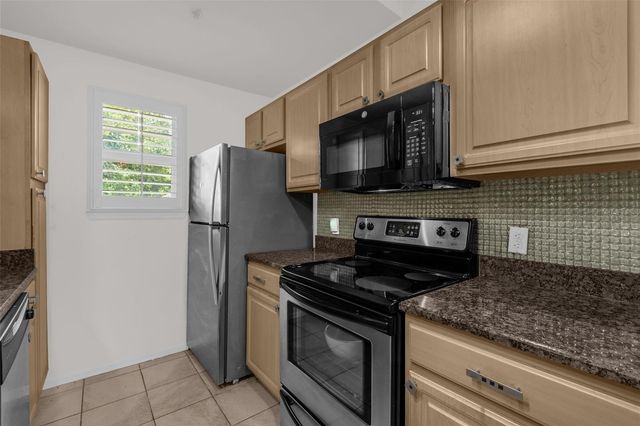 421 SUMMIT RIDGE PLACE 209, Longwood, FL 32779