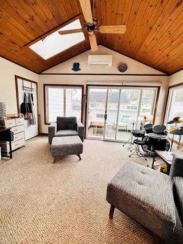 22 Westminster Street, Manchester, NH 03103