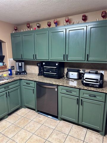10422 Lauren Creek Drive, Baytown, TX 77523