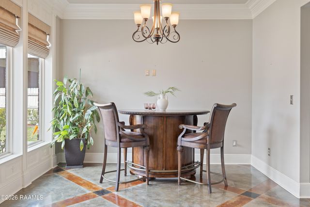 1800 Adeline Drive, New Iberia, LA 70563