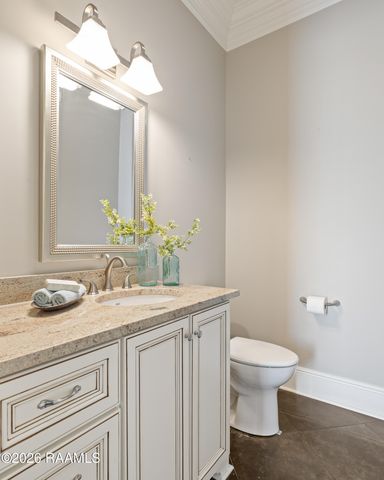 1800 Adeline Drive, New Iberia, LA 70563