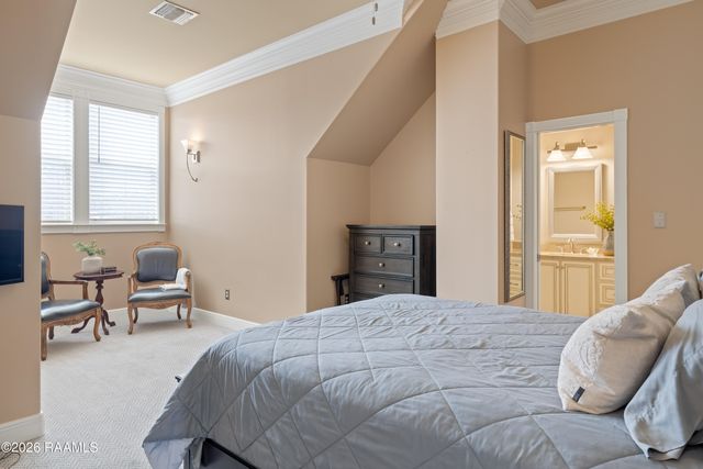 1800 Adeline Drive, New Iberia, LA 70563