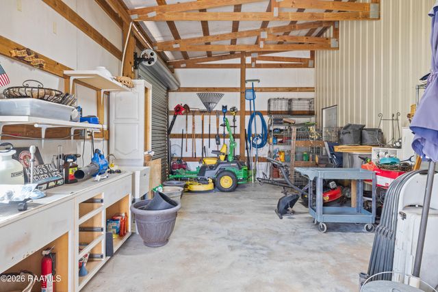 1800 Adeline Drive, New Iberia, LA 70563